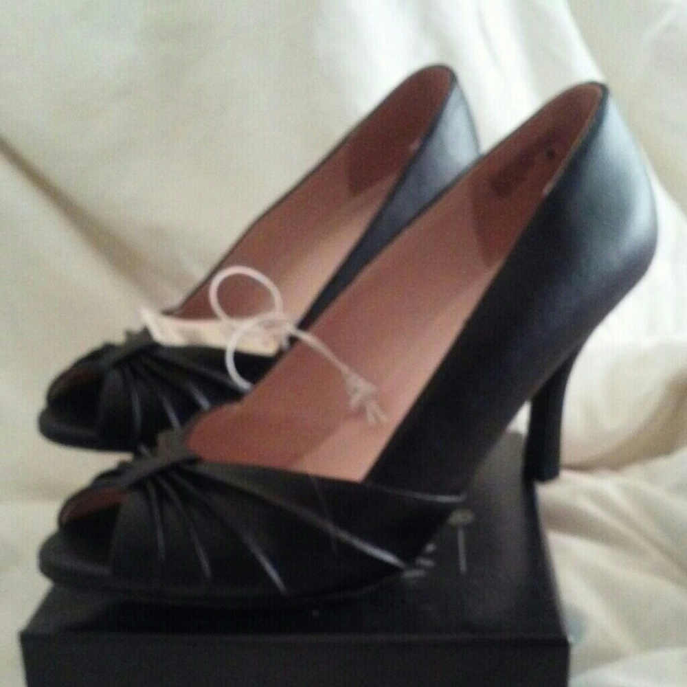 Black heels
